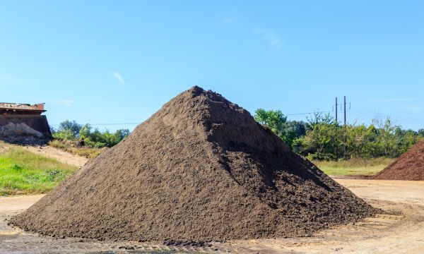 Black Dirt Delivery in Port Charlotte