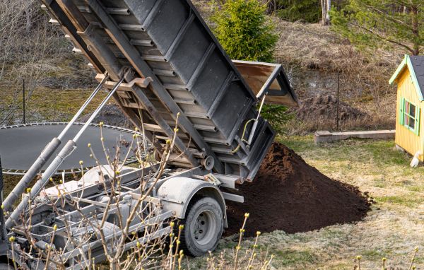 Yard Soil Delivery in Port Charlotte