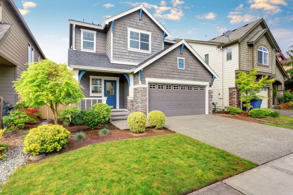 Curb Appeal Landscaping in Port Charlotte
