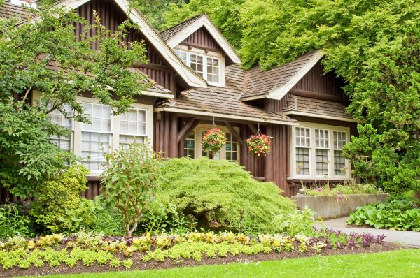 Log Home Landscaping in Port Charlotte